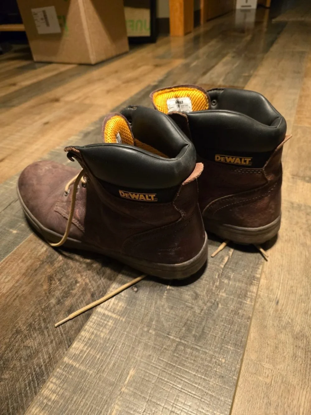 Dewalt work boot